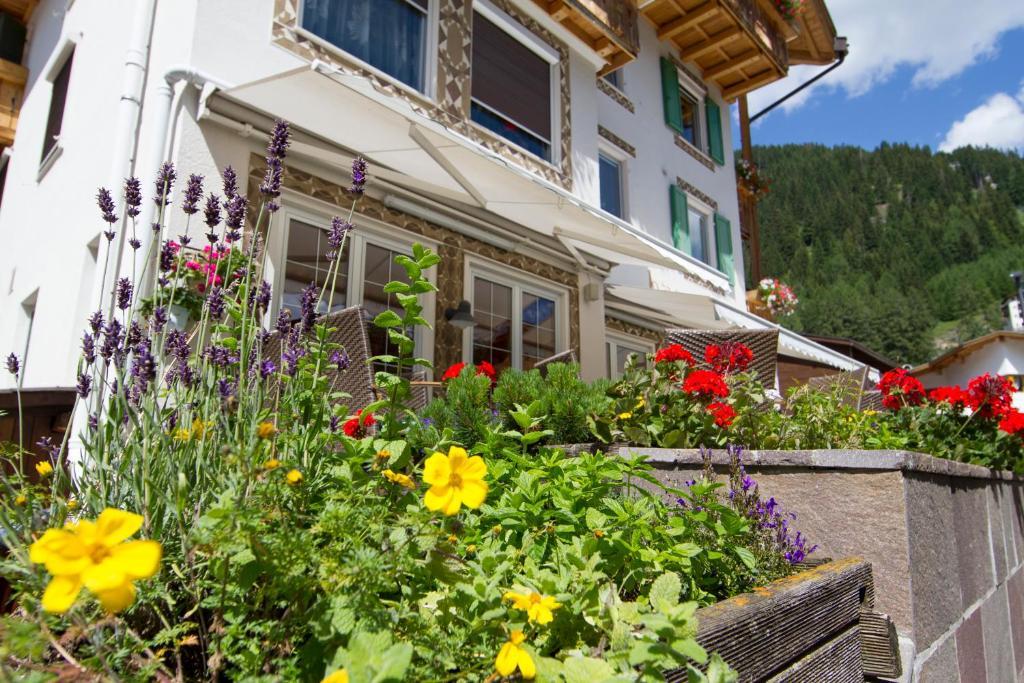 Chalet Madrisa Corvara In Badia Luaran gambar
